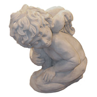 Kneeling Cherub